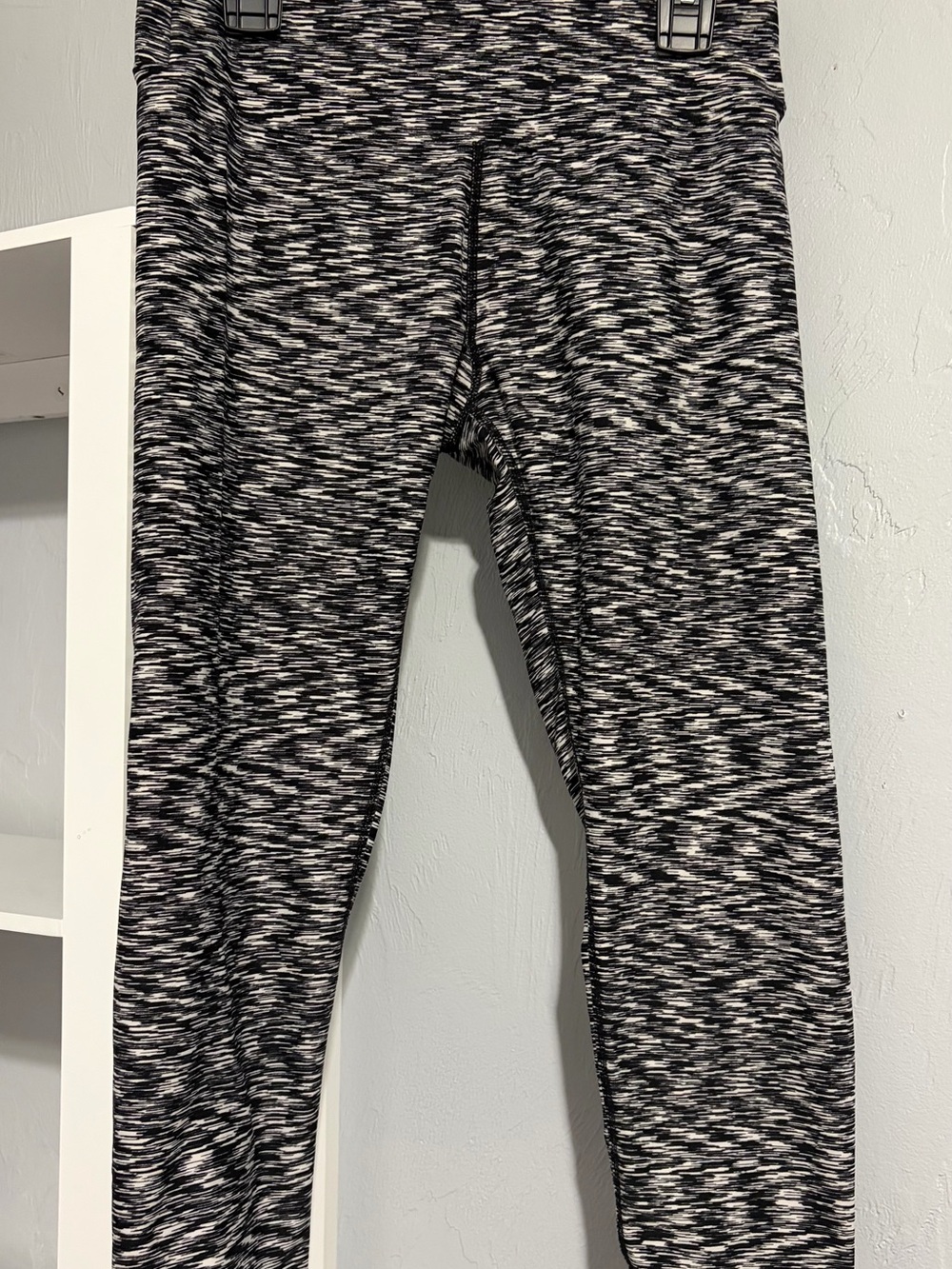 Calvin Klein Black and White Marled Women’s Leggings
